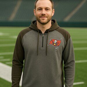 Tampa Bay Buccaneers NFL Hoodie Mens L 1/4 Zip Pullover Long Sleeve EUC